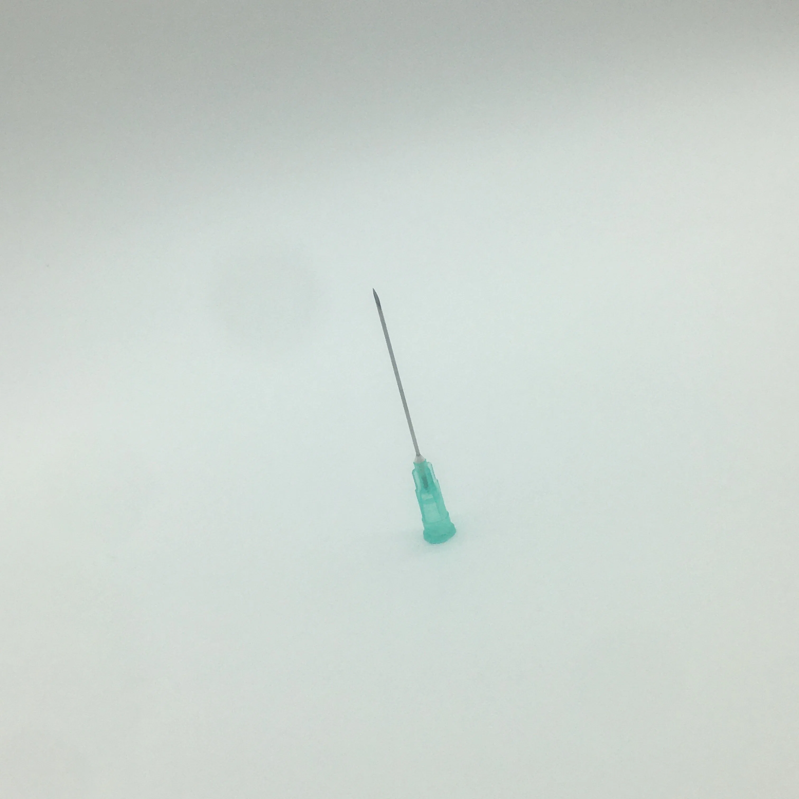 Medical Use Syringe Needle Plastic Needle 23G 25g 27g