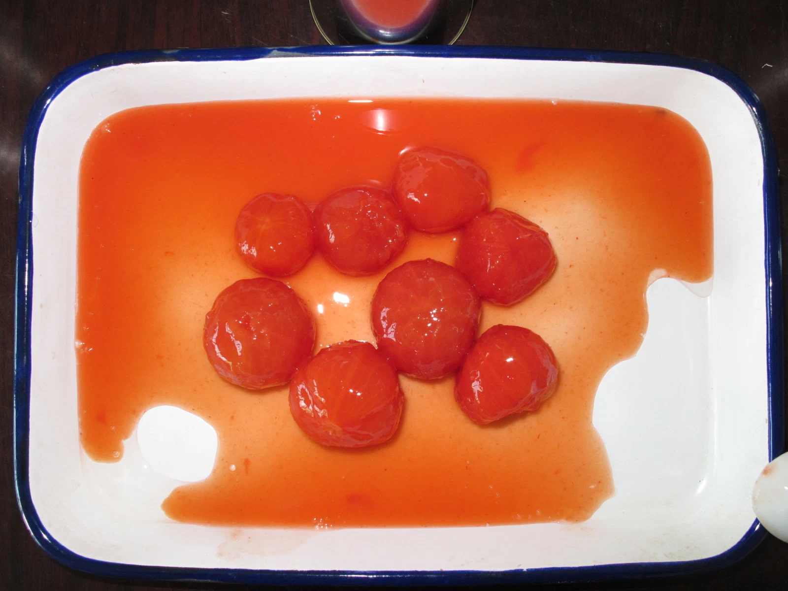 Canned Peeled Tomato Whole in Tomato Sauce