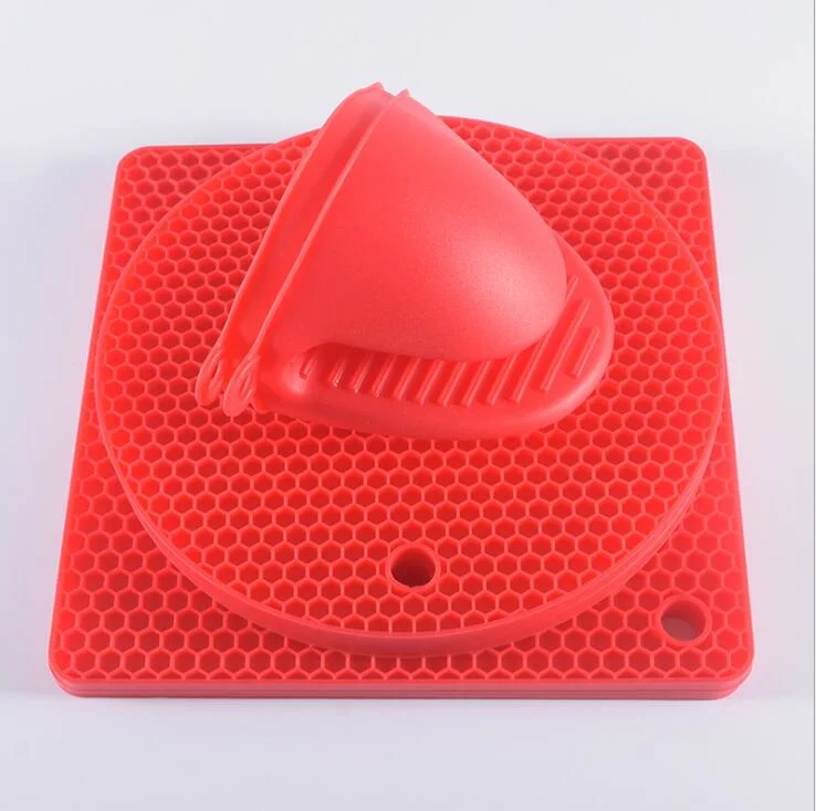 Silicone Anti-Scald Oven Hand Clip Pot Holder Placemat Set