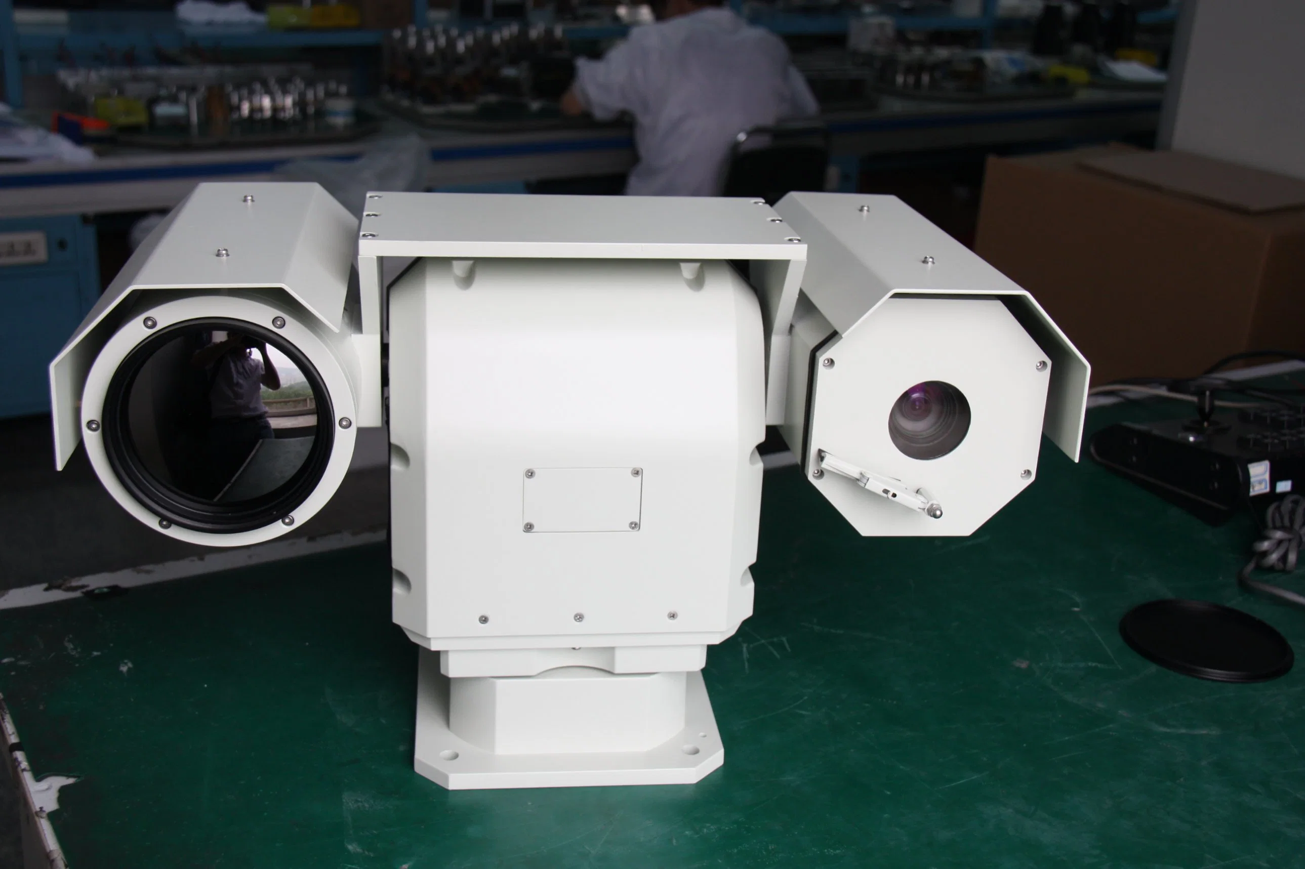 T Shape Vehicle Mounted CCTV Thermal and Optical Camera