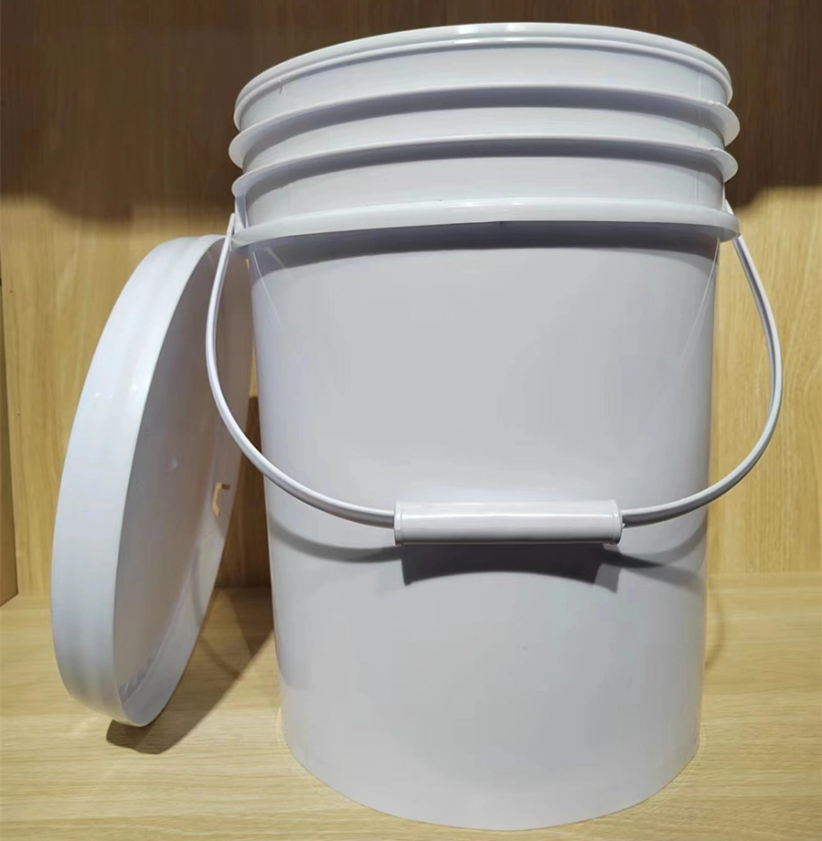 American Style Round Bucket 20 Liter Plastic Paint Pails with Spout Lid