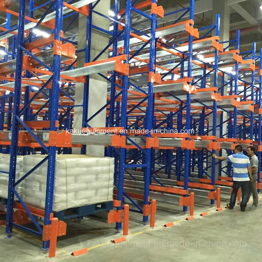 La unidad de radio de alta calidad en el Shuttle Pallet estanterías para almacenamiento de nave industrial