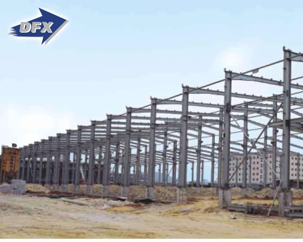 Les coûts de construction préfabriqués Acier de charpente métallique de trame de la conception de l'entrepôt