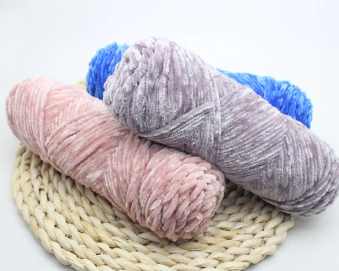Charmkey Wholesale/Supplier Factory Dyed Fancy Polyester Yarn Chenille Yarn for Crochet Knitting