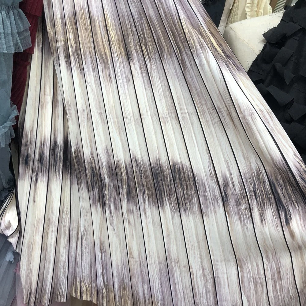 Fancy Style 100% Polyester Chiffon Pleated Lace Fabric for Dress