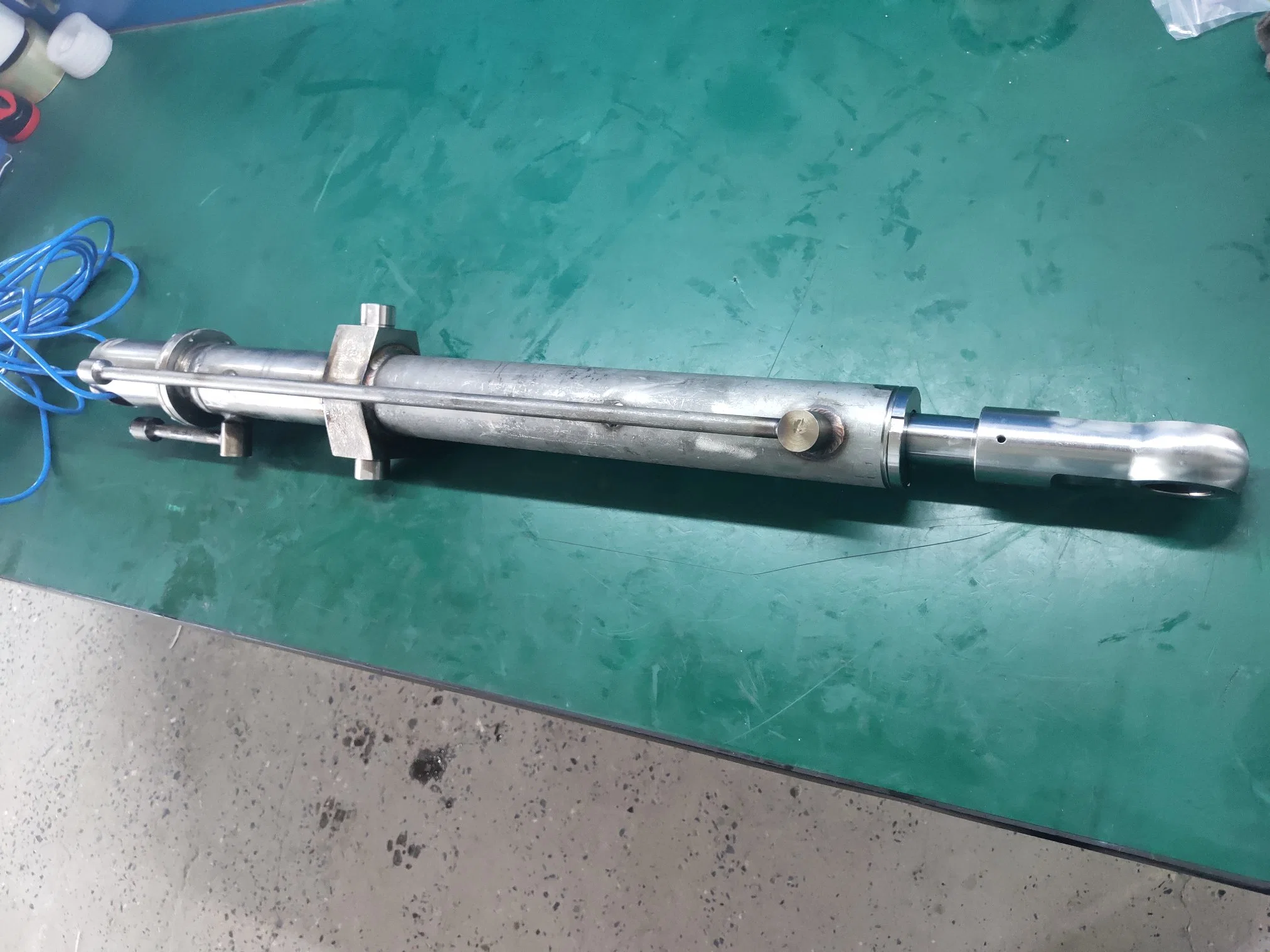 Stainless Hydraulic Cylinder with Sensor for Water Conservancy Dam Gate Made in China