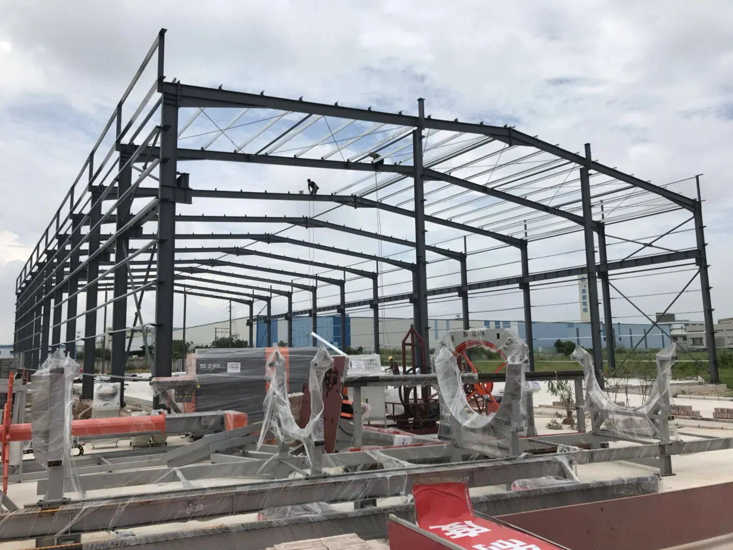 Instalación sencilla estructura de acero de la luz de Lechería de la casa de aves de corral Gallinero Estructura de acero Establo