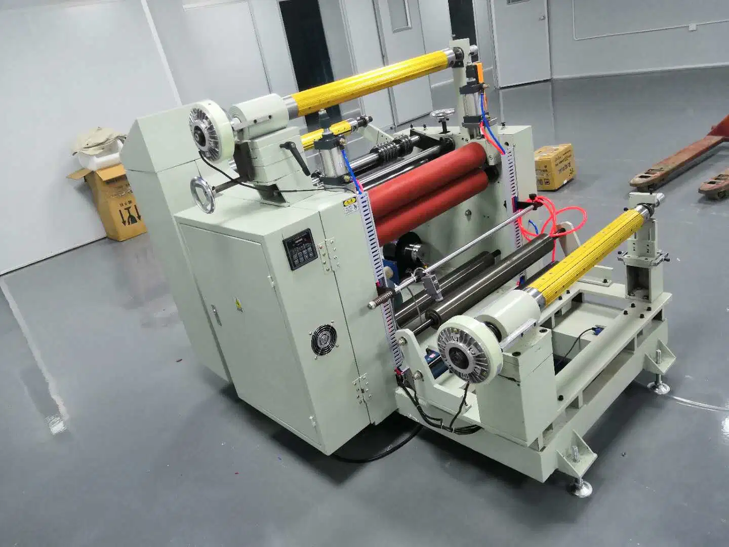 Automatic Meltblown Slitting and Rewinding Machine Non Woven Thermal Paper Roll Slitter Rewinder Machine for Fabric film Rewind