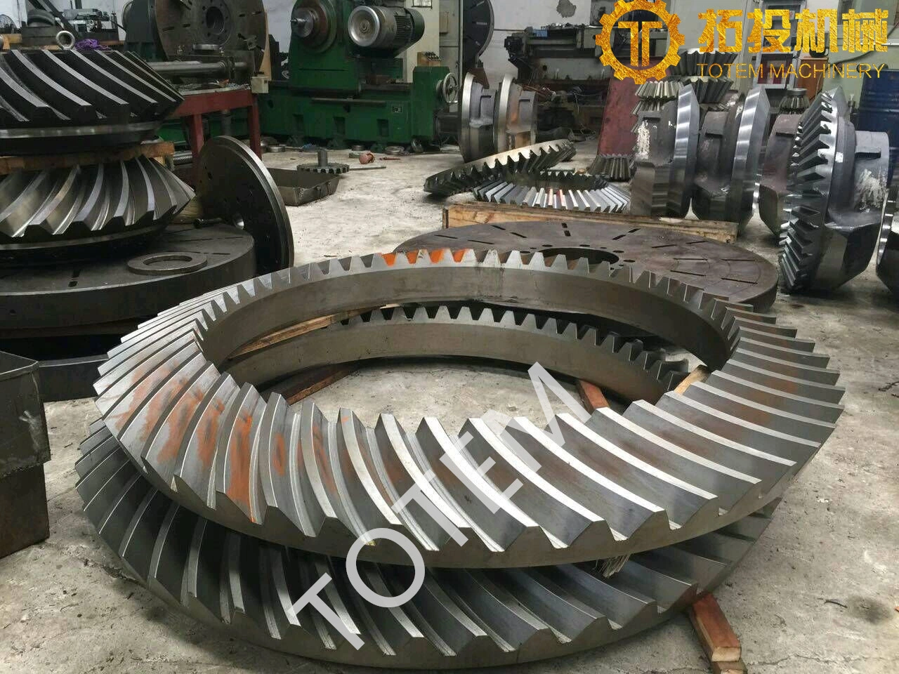 Totem OEM Factory CNC Milling Forged Casting Hardened Straight Bevel Gear Wheel for Playground Equipment