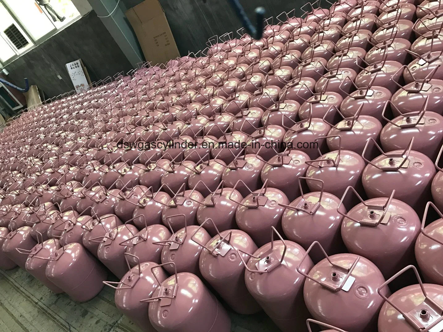 22.4L Small Disposable Helium Gas Cylinder