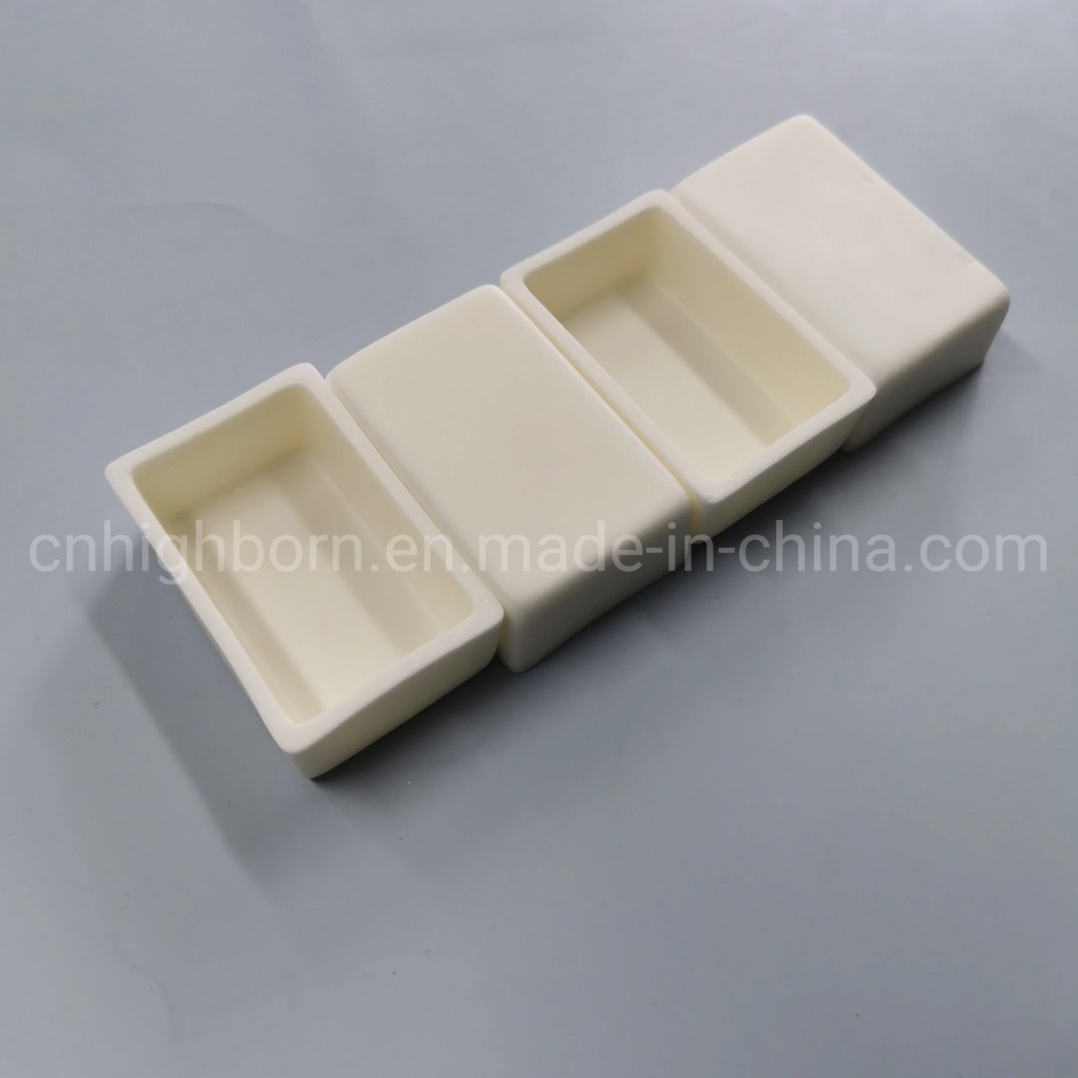 Industrial High Temperature Resistance Customized 99Al2O3 Alumina Ceramic Melting Boat Crucibles Used for Clay Firing