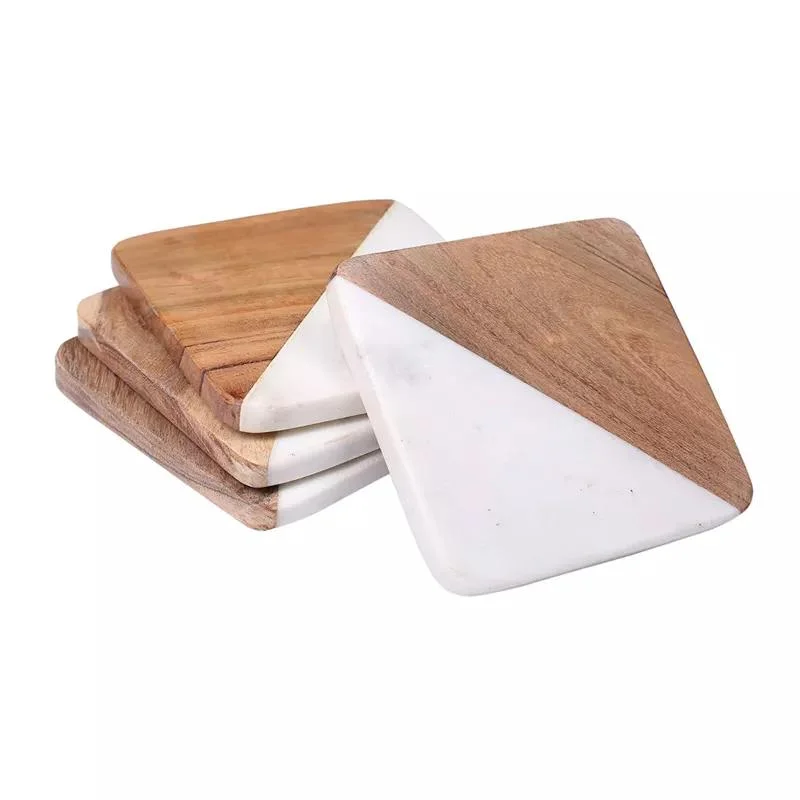 Juego de 4 artesonado de mármol blanco y madera de acacia posavasos Set