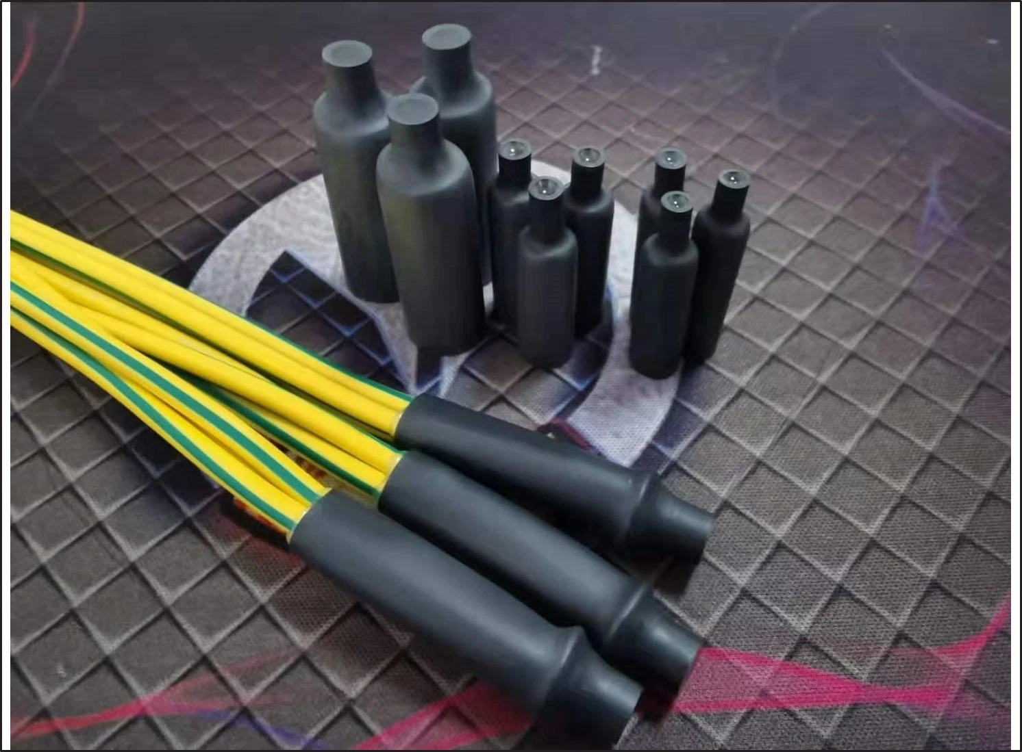 Semi Rigid Cap Dual Wall Heat Shrink Tube