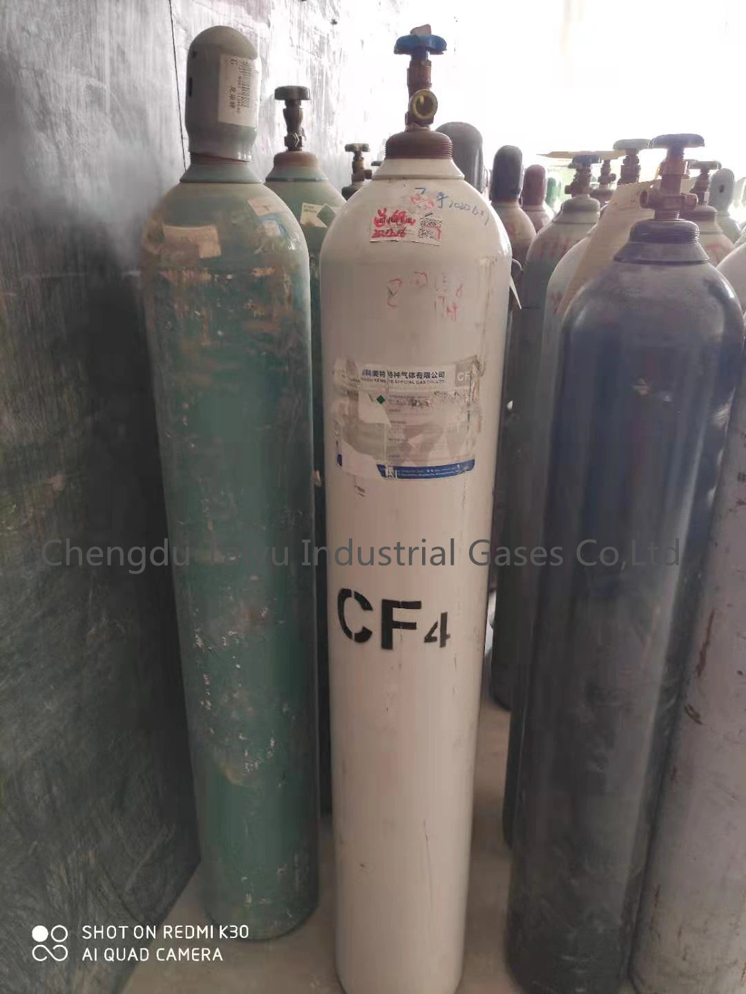 Best Quality Original Factory Electronic Grade 99.999% Carbon Tetrafluoride CF4 Gas Refrigerant R14 Gas