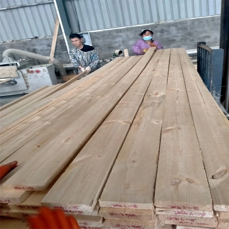 Fabricantes fornecem Radiata Pine Construction Square Wood Camphor Pine Construction Hemlock Pine Site de construção da Square Douglas Fir