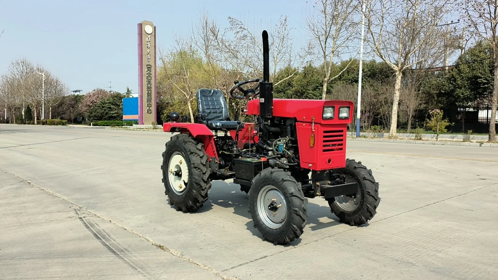 Hochwertiger 14HP 16HP 18HP 4X2 Mini Landwirtschafts-Traktor