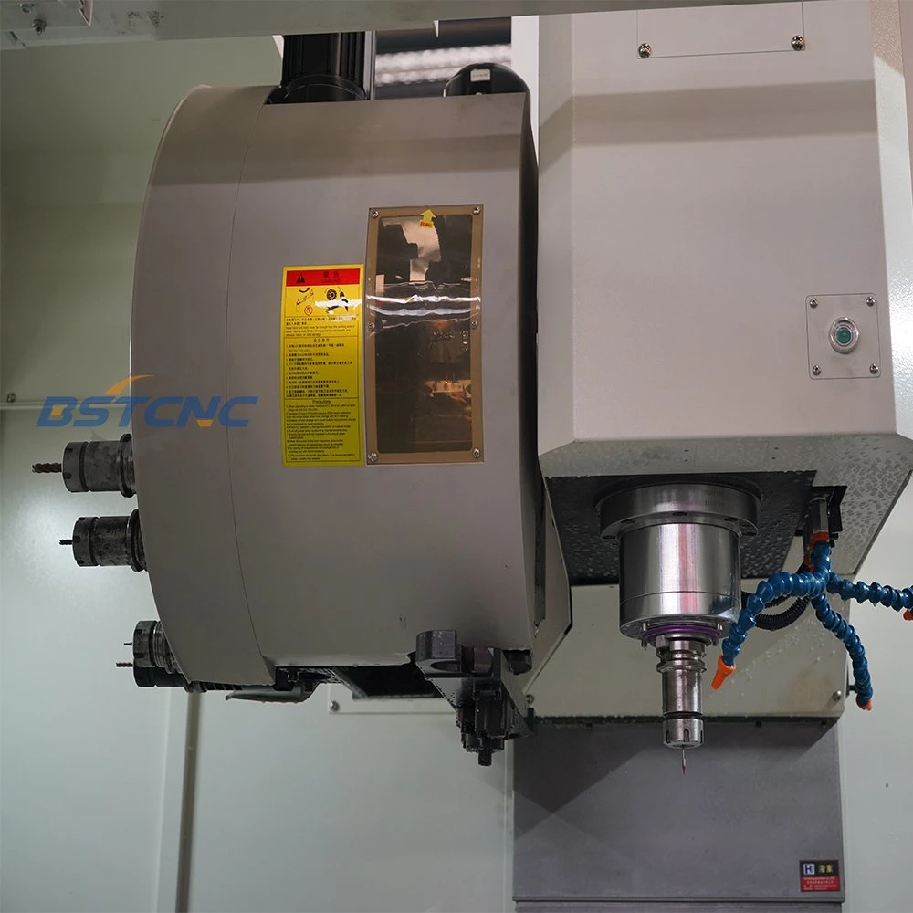 Vmc1060 5 قطع طحن المحور قطع الحفر الضغط CNC الرأسي الميكنة في الوسط