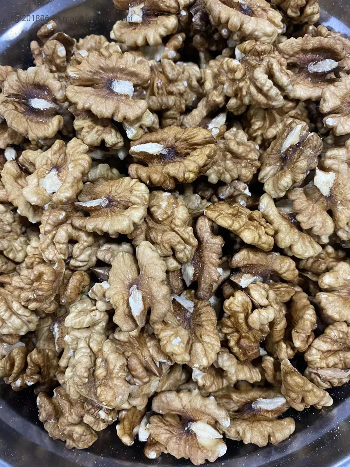 إمداد عامل الكernel الكernels عامل الفواكه العضوية بالجملة Kernel/Meat Walnut Kernels إزالة الغلاف