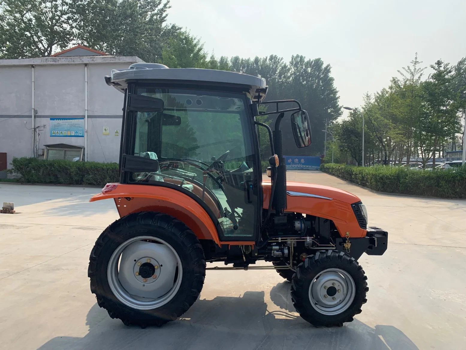 Pequeño compacto 24HP 30HP 35HP 40HP Mini de 4 ruedas motrices de energía/tractor agrícola lanza el tractor con alta calidad para la venta fabricado en China