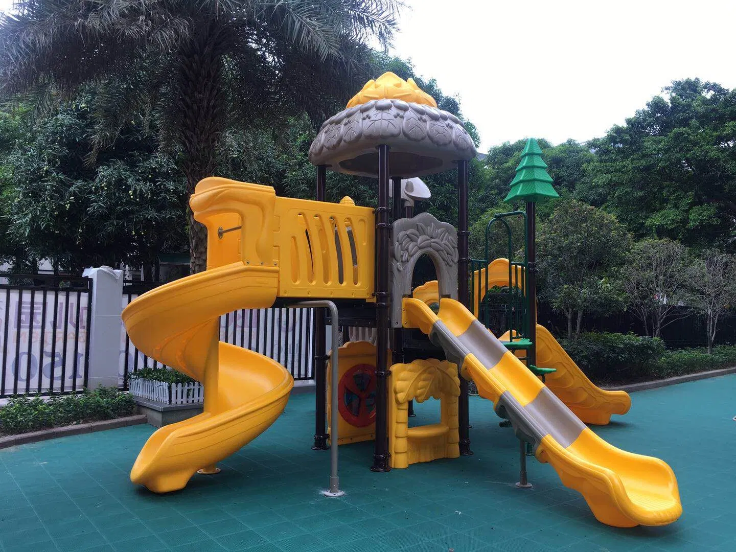 Outdoor Amusement Park Equipment Children's Outdoor Playground Equipment