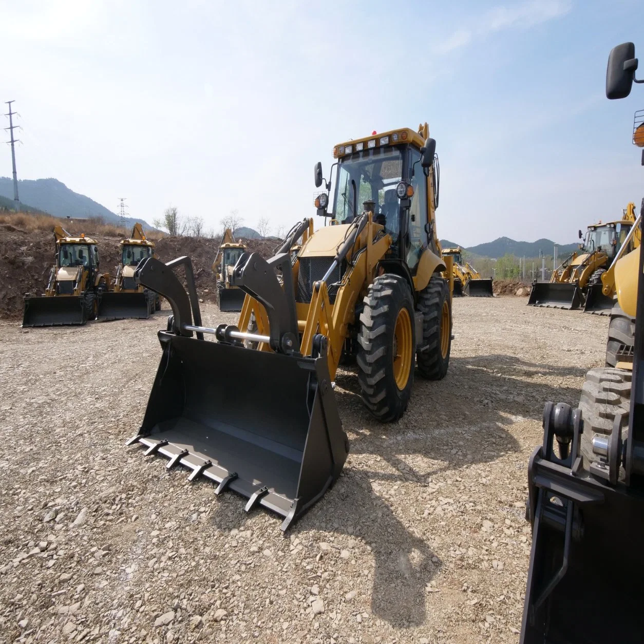 Hot Repurchased Backhoe and Wheel Loader From Factory