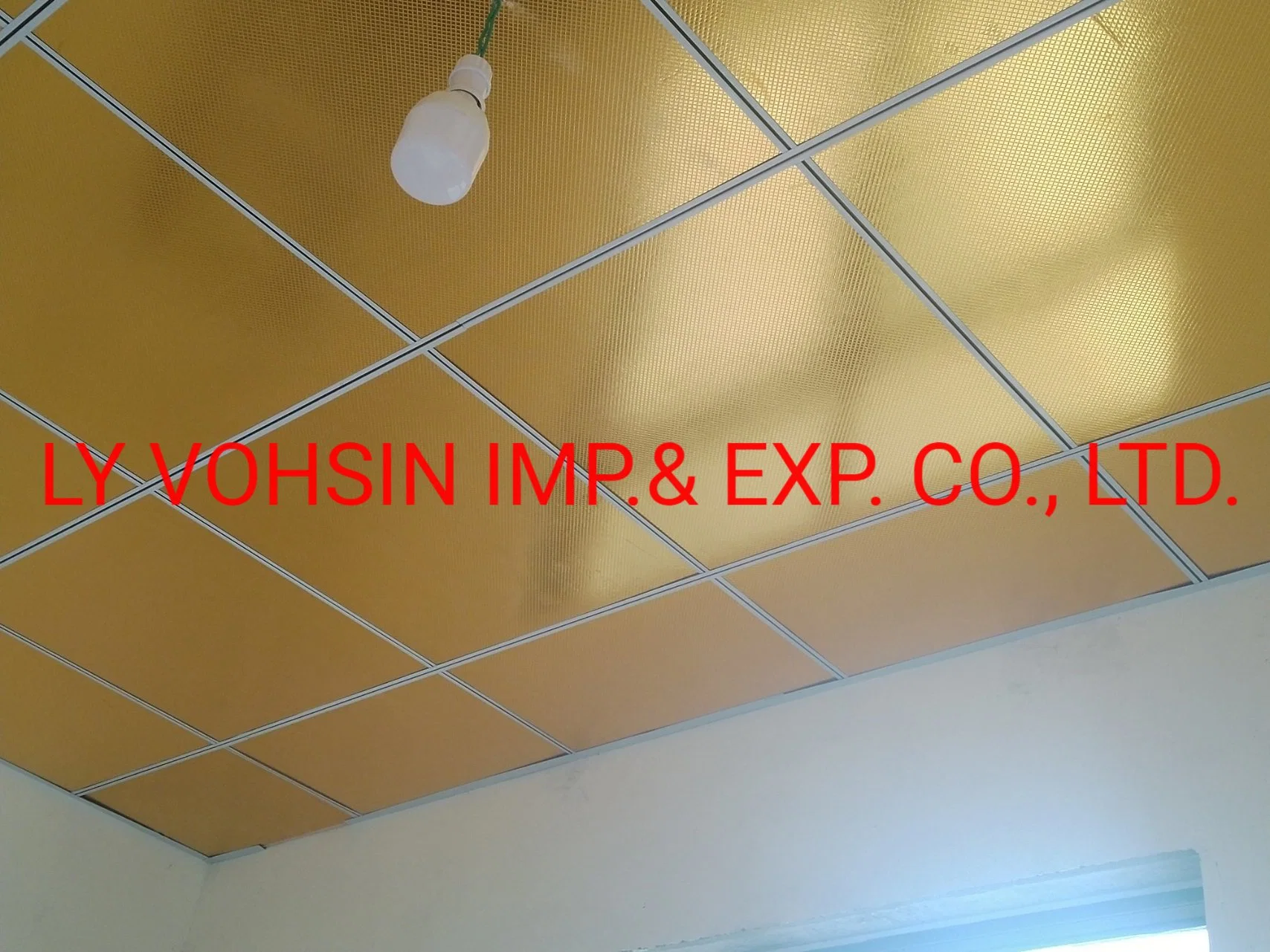 100 % humidité résistant résistant au feu Économique Chambre dalle de plafond de gypse en PVC de suspension