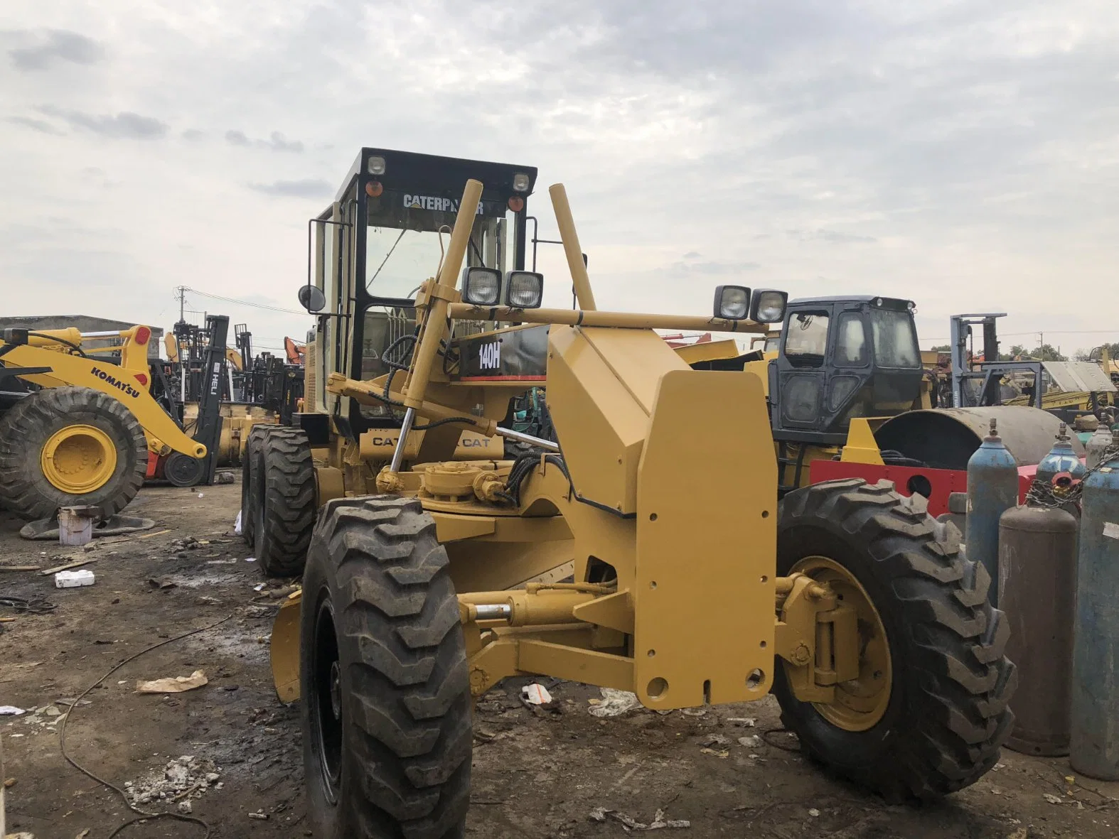 Used 90% Brand New Motor Grader Cat 140h in Perfect Working Condition with Reasonable Price, Secondhand Caterpillar Motor Grader for Sale