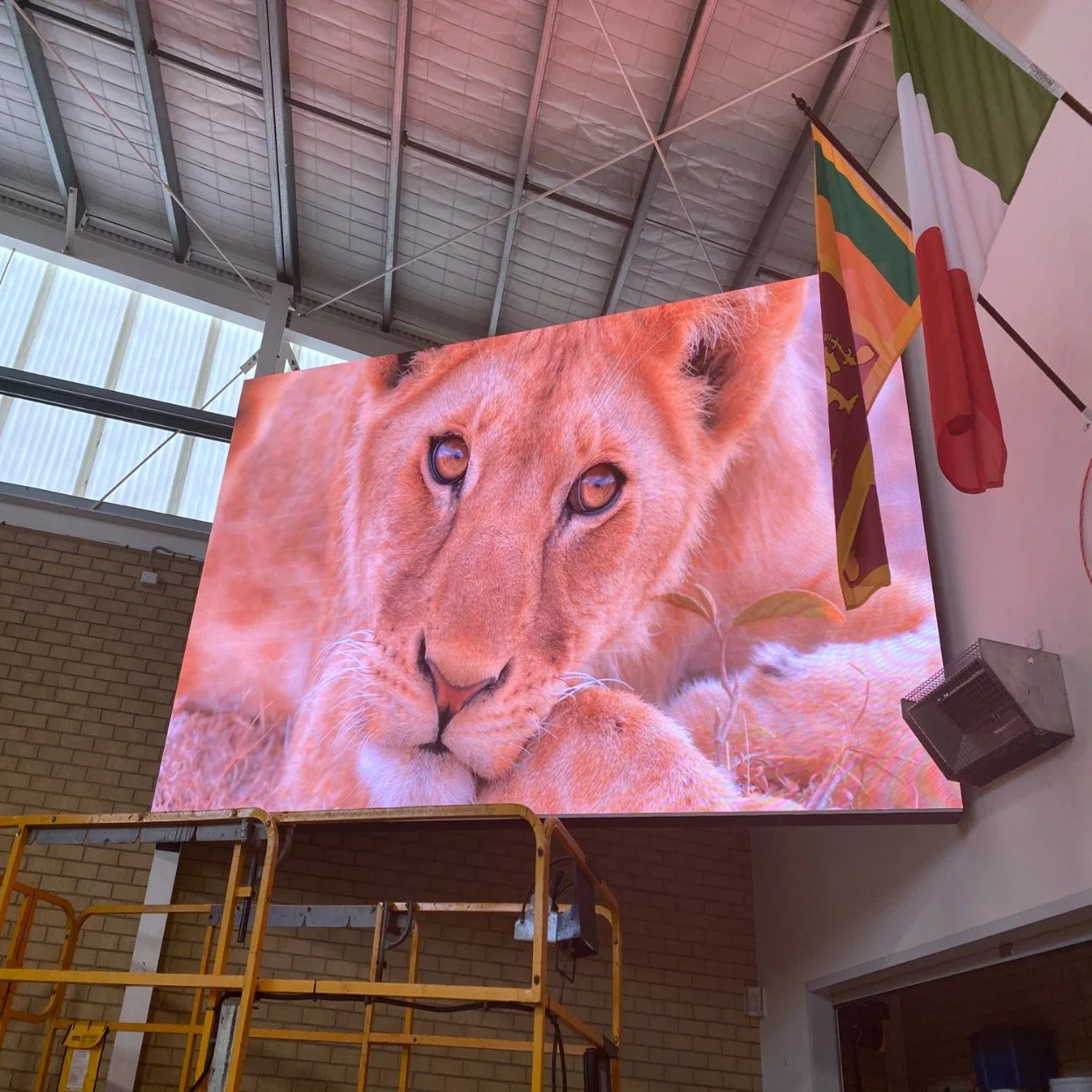 High Refresh Modular Full Color Indoor Video Wall Stage Rental LED Display