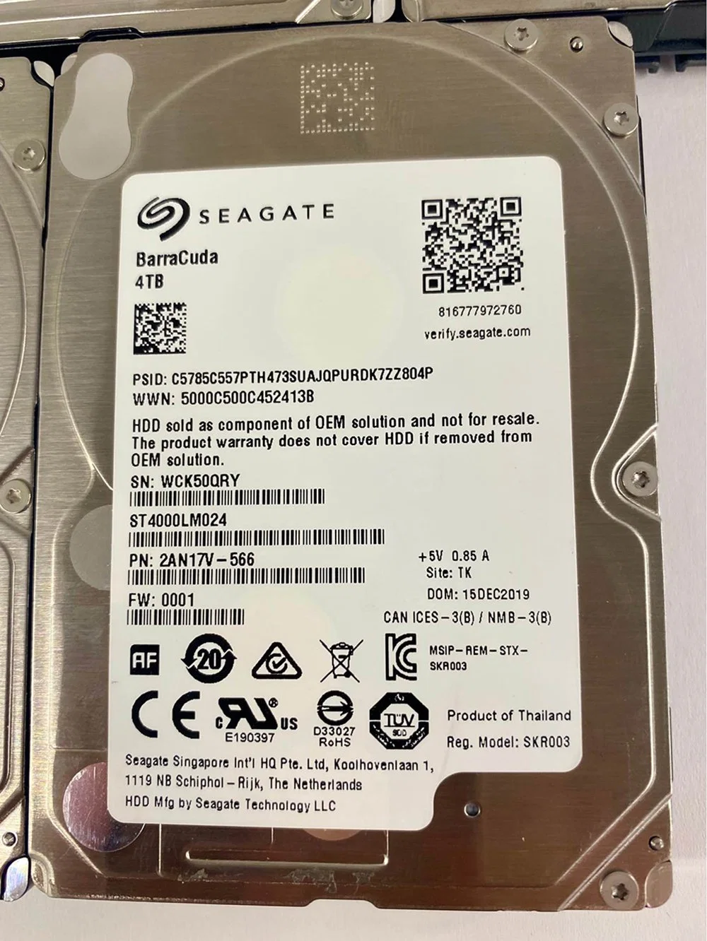 Seagate Barracuda 4tb Hard Disk 5400rpm 6GB/S 128MB Thick SATA 2.5" Hard Drive (ST4000LM024) SSD/HDD