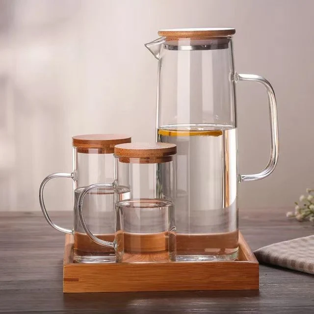 1300ml Home Glassware Water Jug Glass Pitcher Set with Bamboo Lid Two Cups