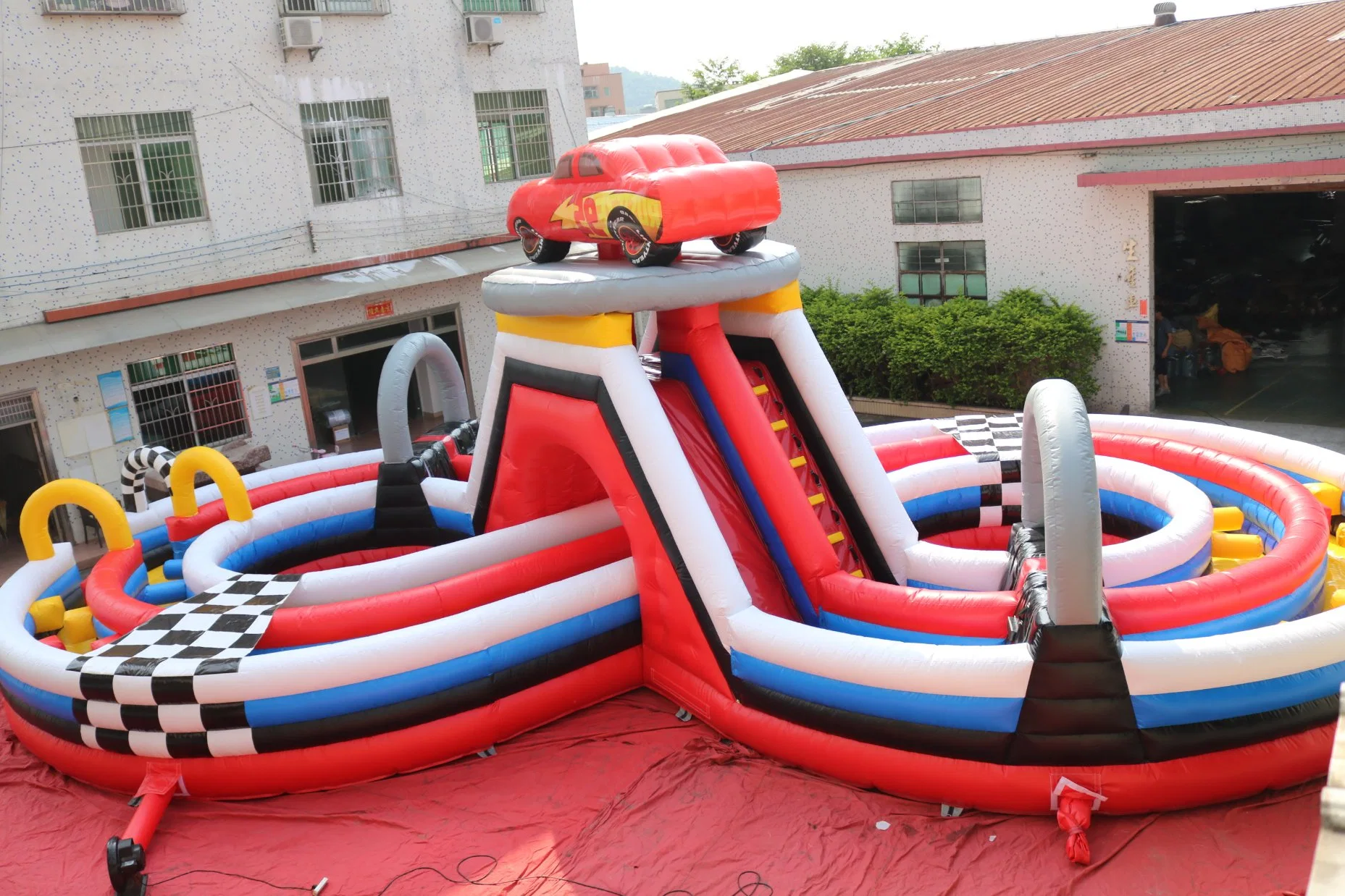 5% off Funny Big Size Customized Durable Inflatable Obstacle Game for Kids and Adults