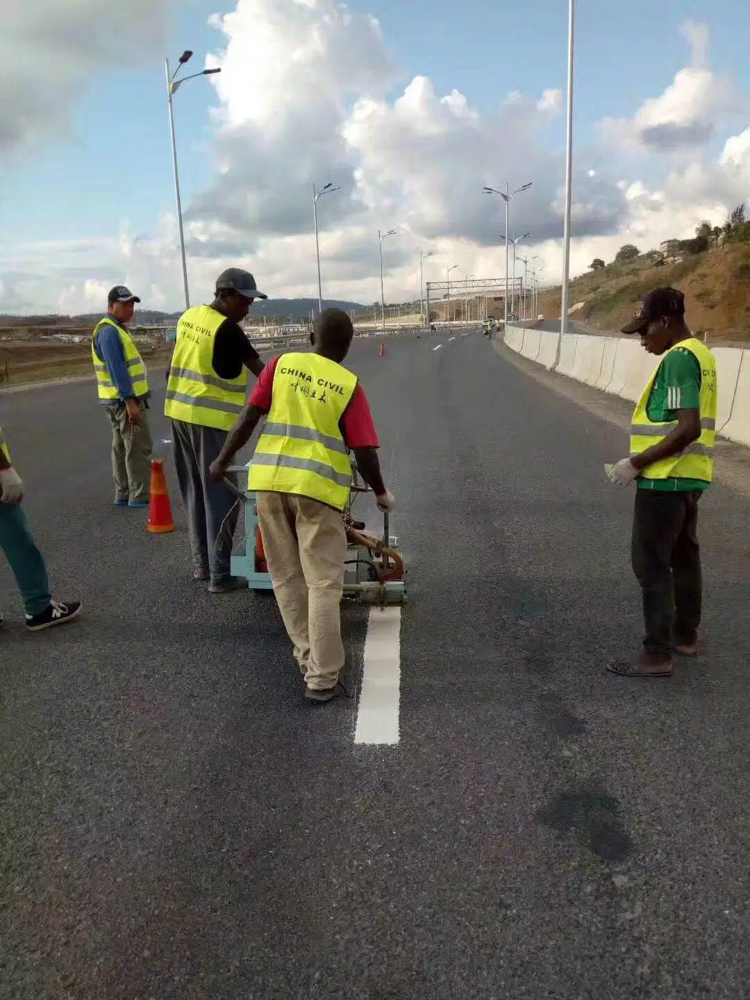 Chute de Chine jaune sur des perles de verre pour la circulation de marquage de route Revêtement