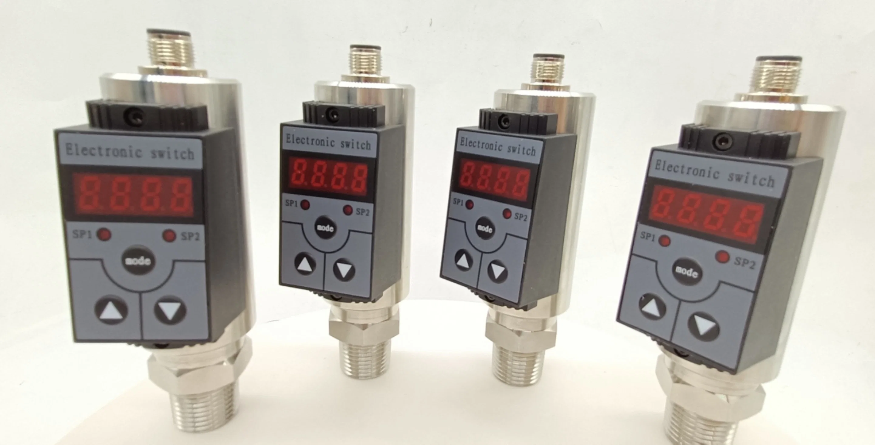 Gas Digital Pressure Switches with Temperature Range -5 to 180 Degree NPN/PNP
