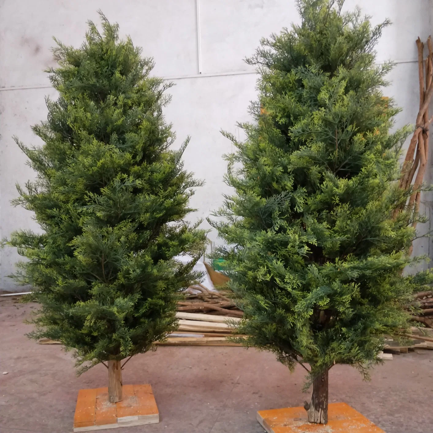 Large Outdoor Artificial Trees Realistic Artificial Christmas Tree Artificial Pine Tree for Decoration