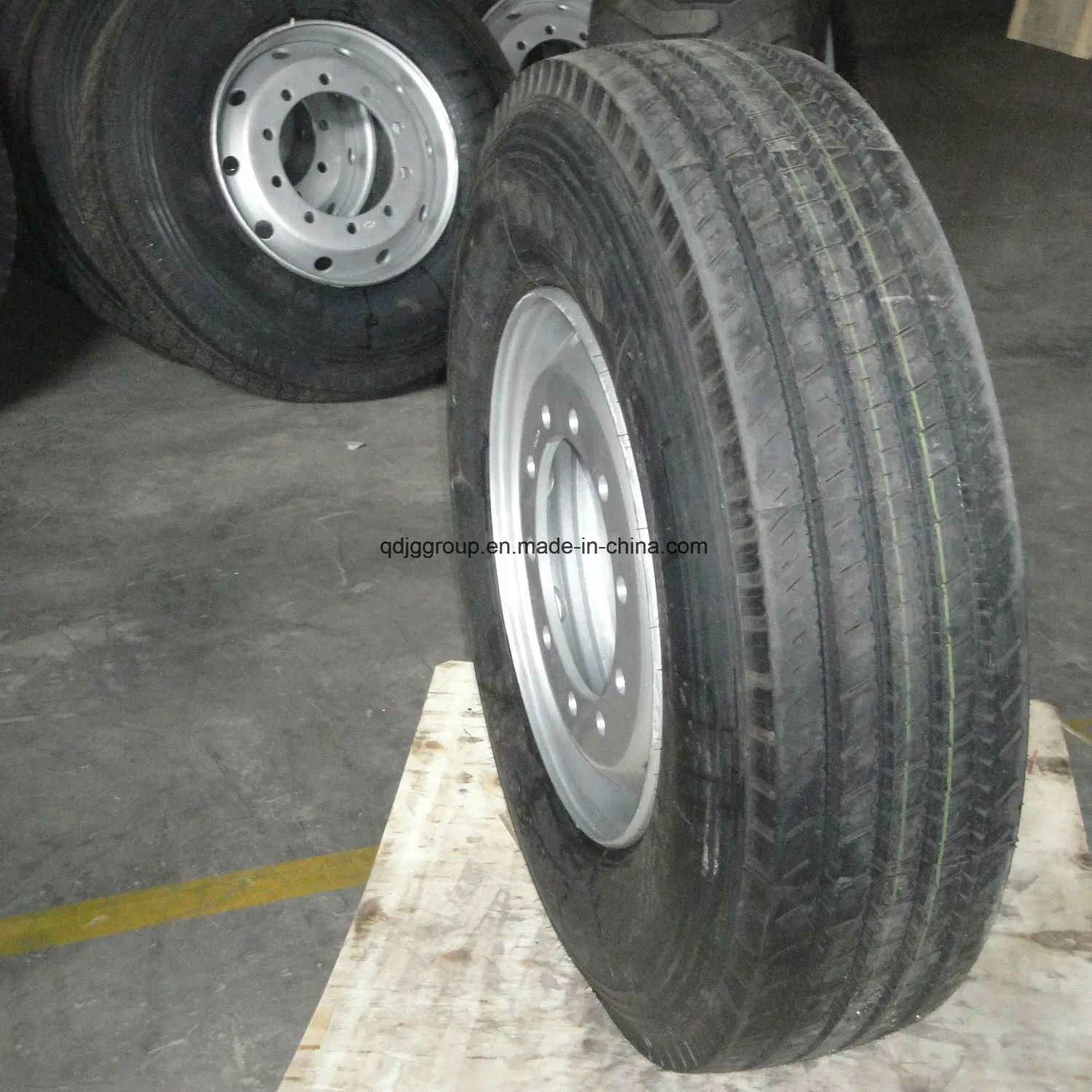 385/65r22,5 295/80r22,5 425/65r22,5 радиальные шины TBR грузовых автомобилей и автобусов