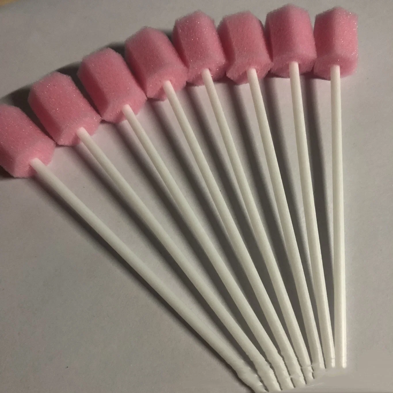 Medical Oral Sponge Sticks Cleaning Products Surgical Foam Brush Cleaning Sponge Stick