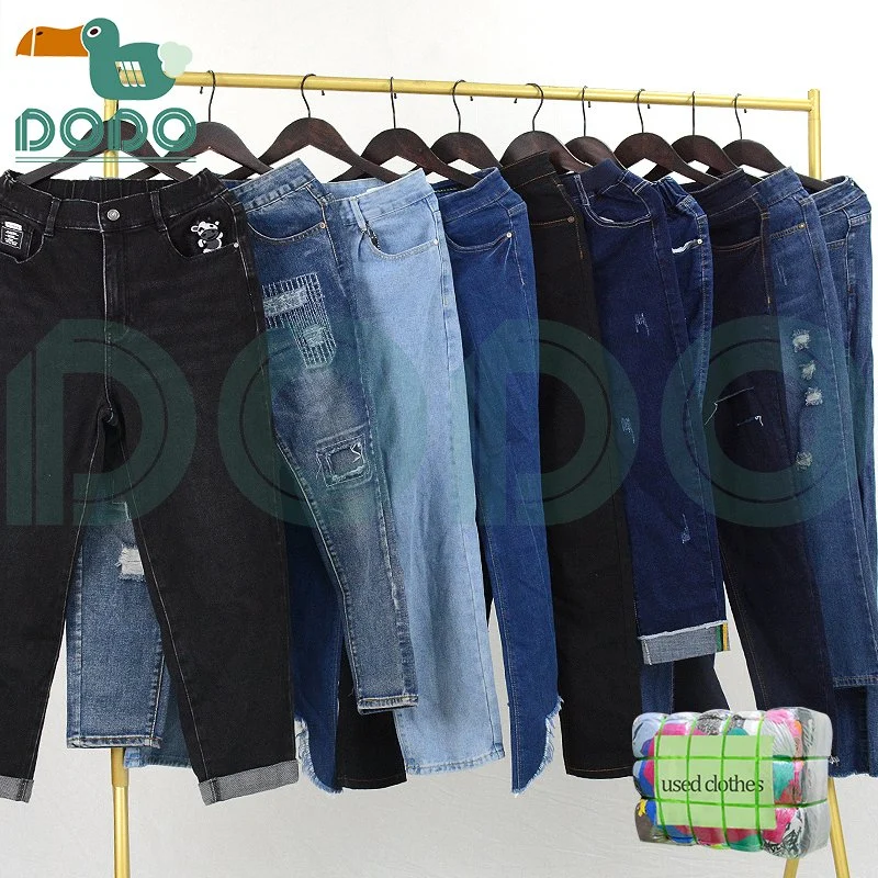 Ausgestellte Jeans Großhandelspreis Thrift Ballen Second Hand Kleidung Hoch Waist Jeans Hosen Verwendet Kleidung Ballen