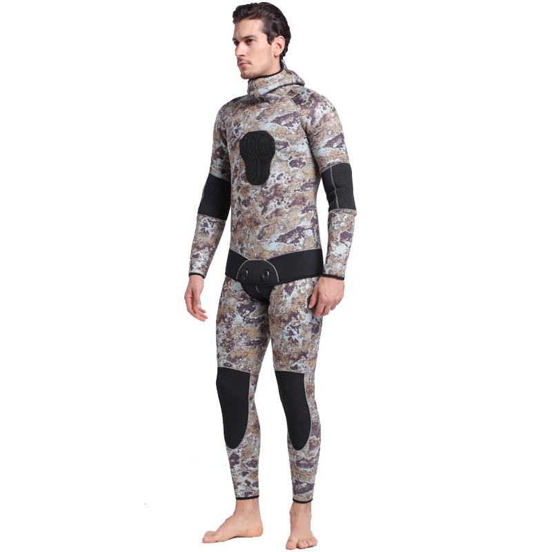 5 / 7mm Camouflage High Elastic Cr Neoprene Two-Piece Wetsuit Diving Suit with Hoodie
