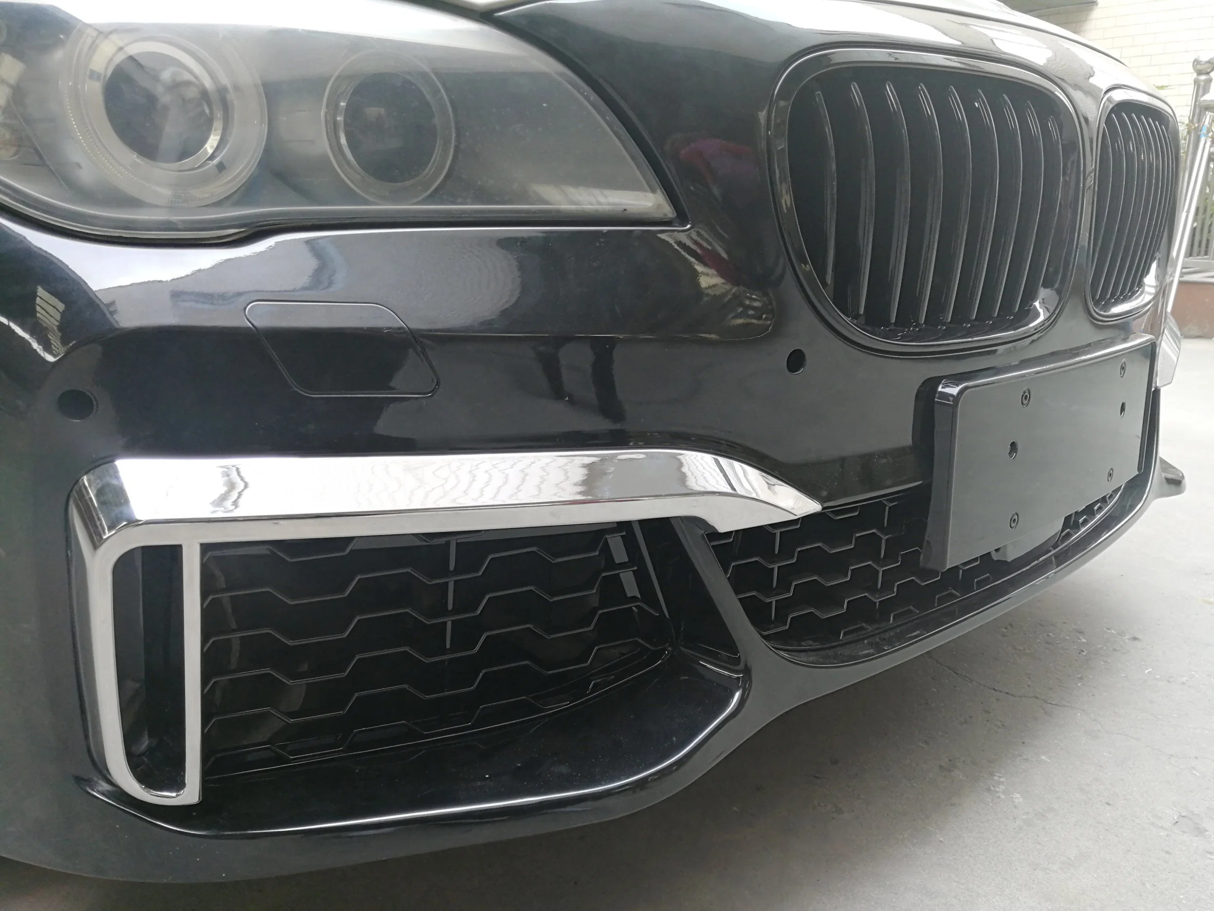 Car Parts Auto Car Accessories Wholesale Other Exterior Accessories Body Kit Front Bumper for BMW F01 F02