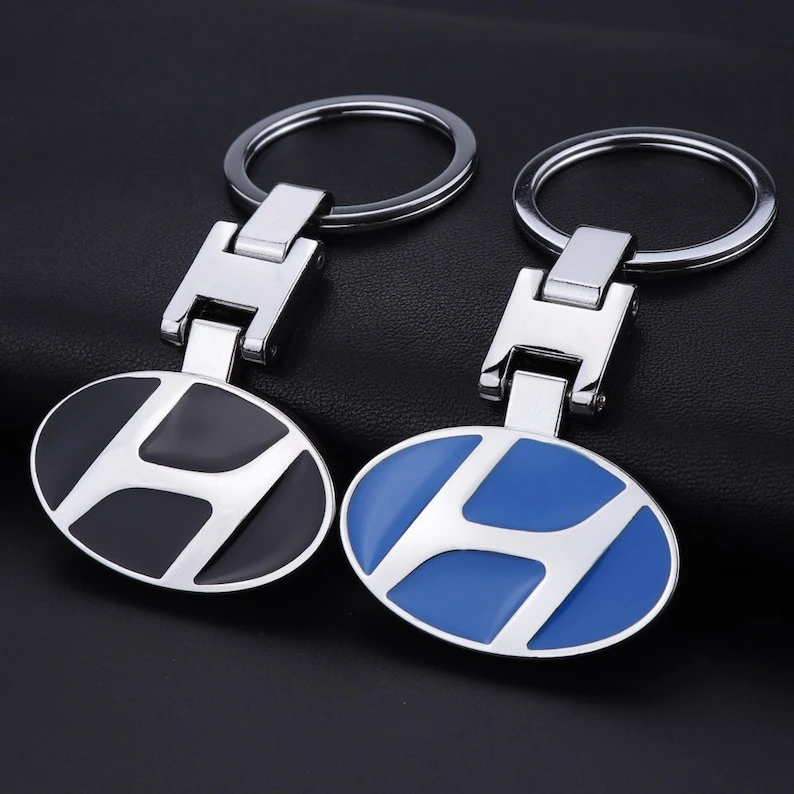 Original Factory Wholesale/Supplier Promotion Car Accessories Custom Logo BMW E30 Keychain Car Logo Brand Metal Promotional Gift Car Brand Key Chain