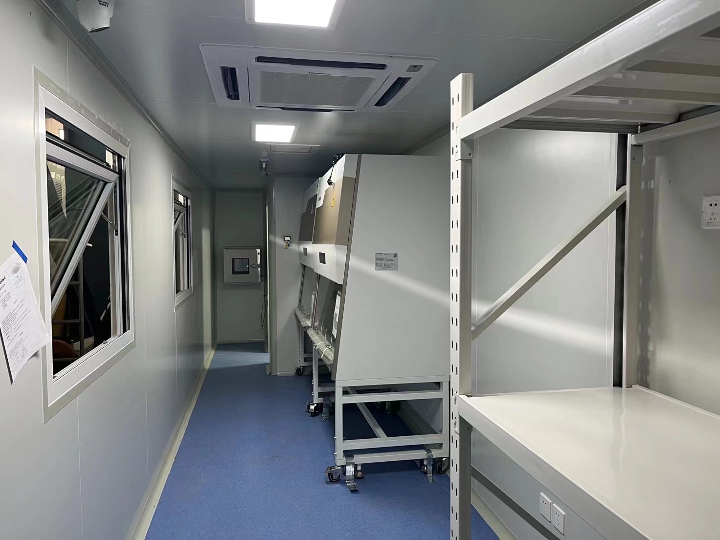 Mobile PCR Laboratory in Hospitals for Nucleic Acid Testing