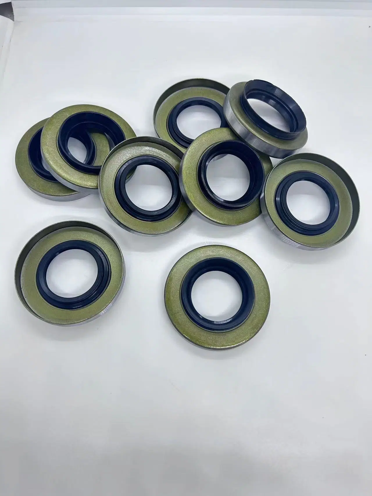 48*62*7 mm Oil Seal Cassette Seal for Car and Other Agricultural Machinery