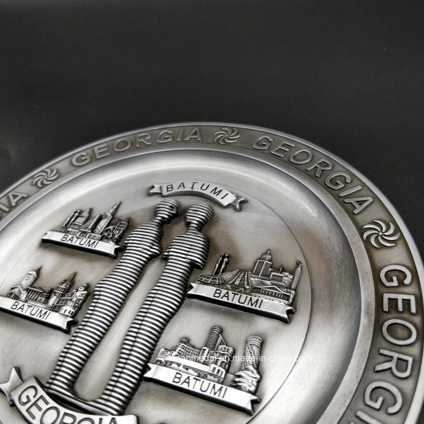 Custom-Supplied 3D Nickel-Plated White Enamel Souvenir Plate