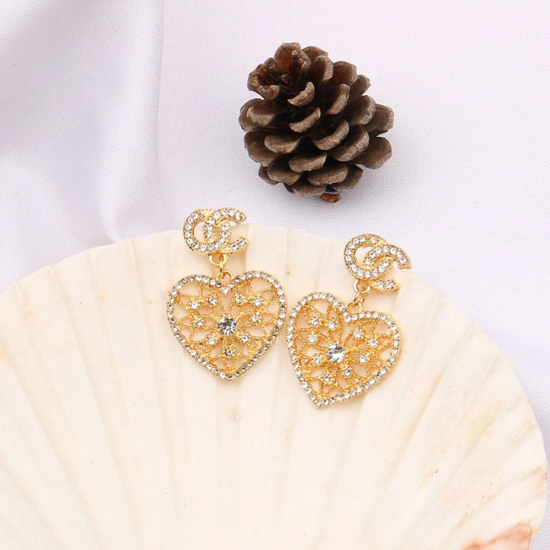 Commerce de gros Custom beaux bijoux Earrings White Gold 18K Moissanite Stud Earrings Bijoux Femmes