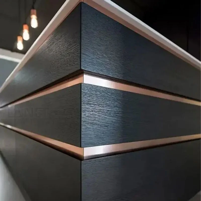 2023 Conception de cuisine modulaire moderne de luxe Meubles en bois Panneau de porte en PVC Mur en bois économique Armoire de cuisine en gros