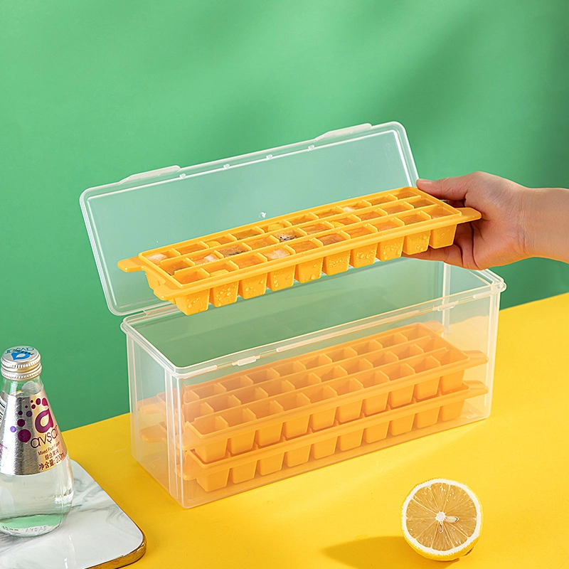 3639 Household Refrigerator Durable Plastic Ice Lattice Ice Cube Mould Ice Storage Box