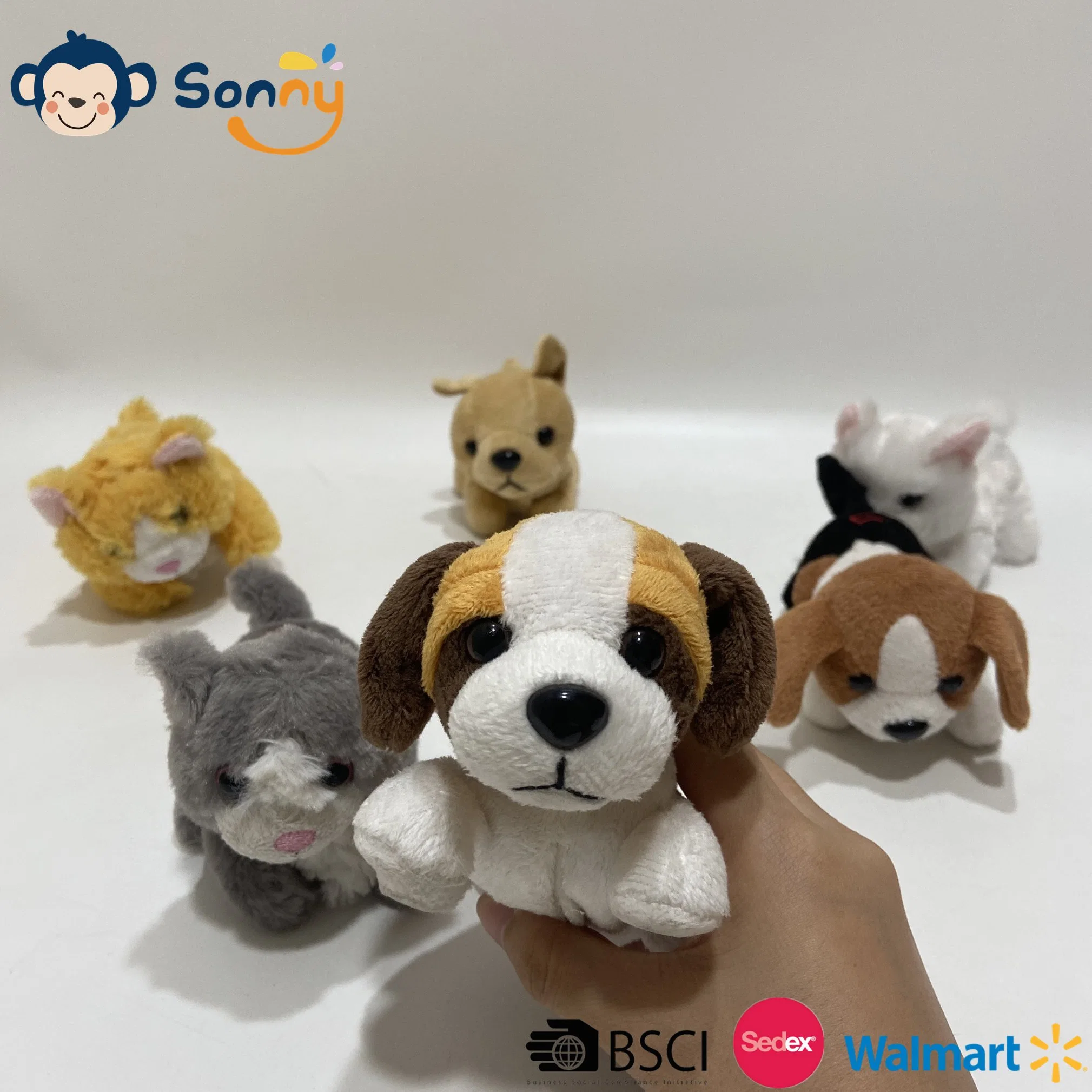 Cantando y agitando poco Plush Dog &amp; Cat.