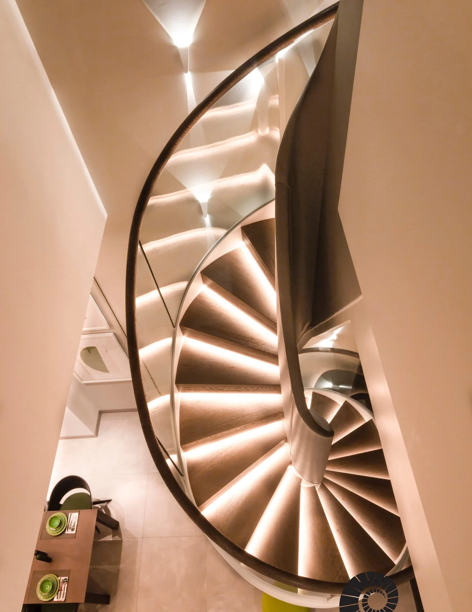 Villa Residential Luxury Marble Tread Curved Stairs
