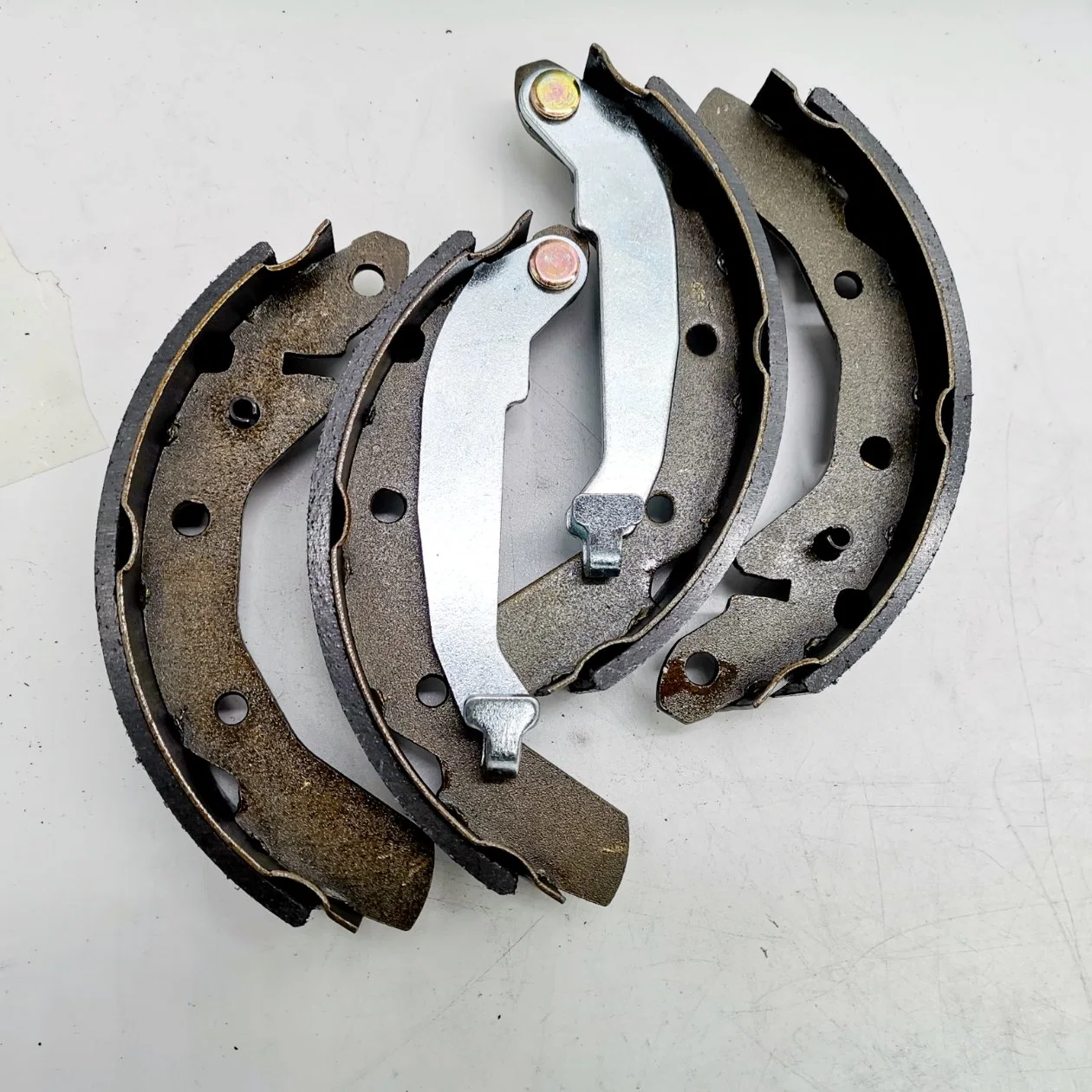 Auto Parts Rear Brake Shoe for Chevrolet 96268686