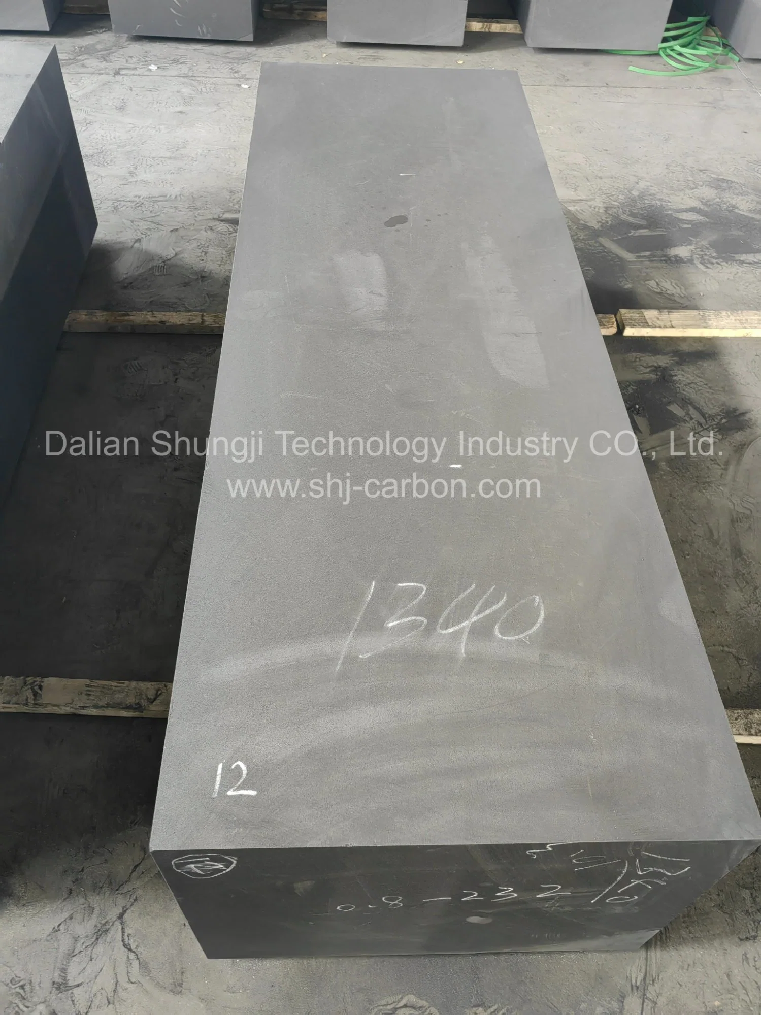 Fine Grain 0.8mm 2mm Graphite Materials Product